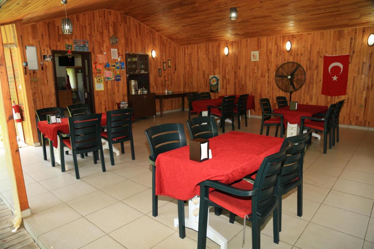 Tunays Pansiyon Bed & Breakfast Çıralı Eksteriør bilde