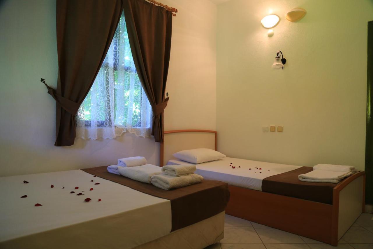 Tunays Pansiyon Bed & Breakfast Çıralı Rom bilde