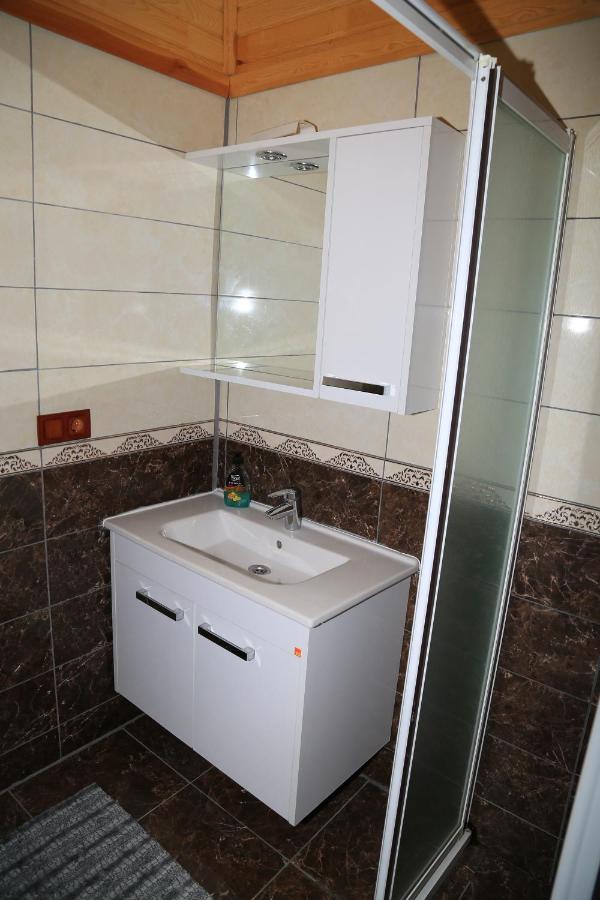 Tunays Pansiyon Bed & Breakfast Çıralı Rom bilde