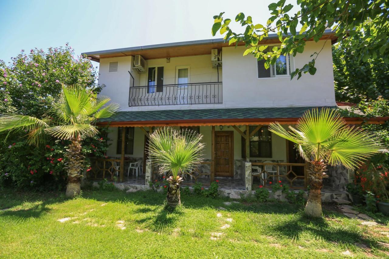 Tunays Pansiyon Bed & Breakfast Çıralı Eksteriør bilde