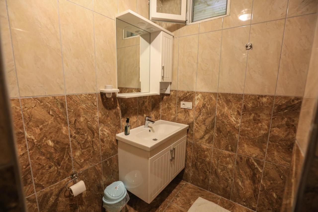 Tunays Pansiyon Bed & Breakfast Çıralı Eksteriør bilde
